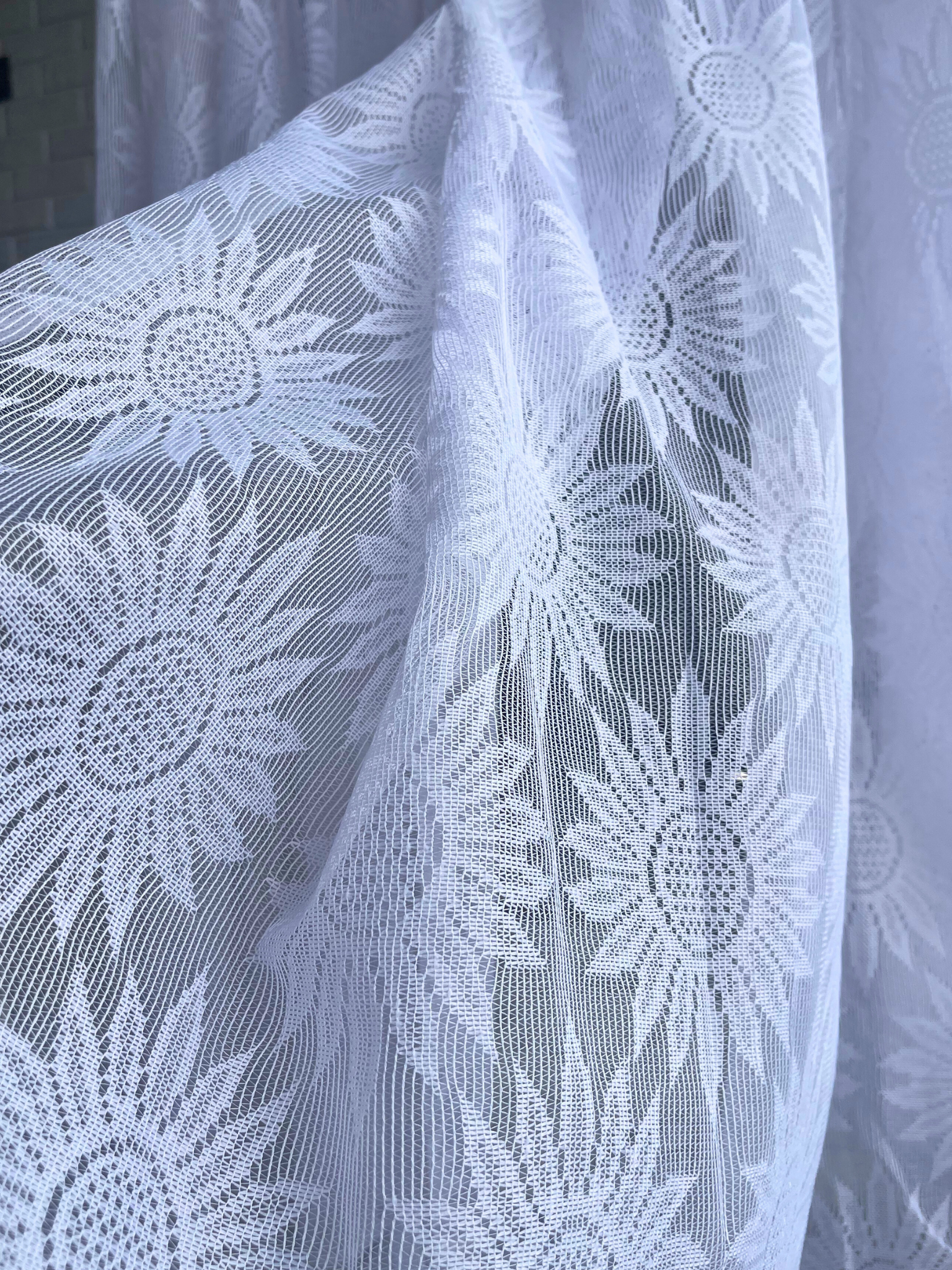 semi-sheer-white-door-curtains-online