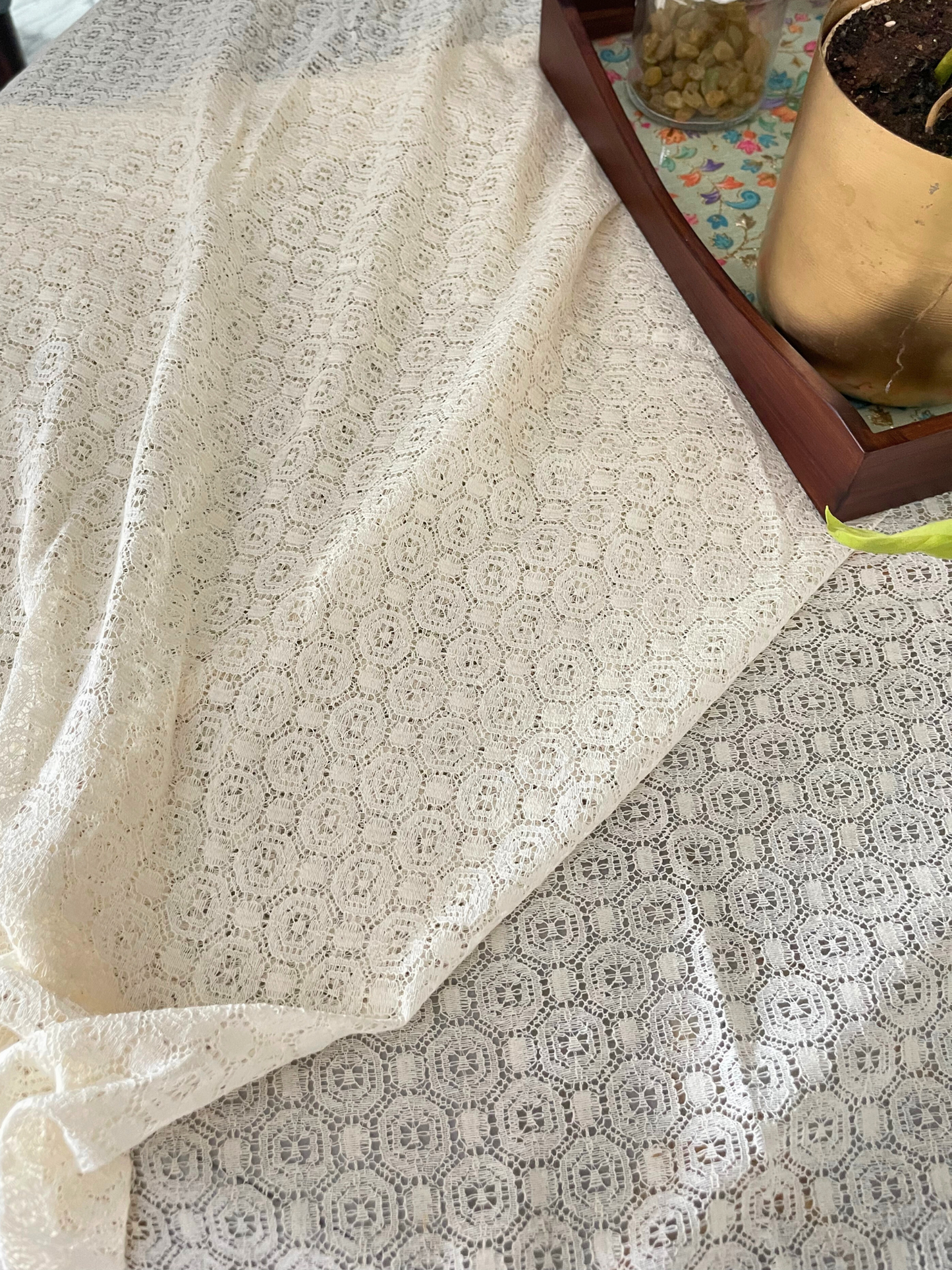off-white 6 seater table cloth in net