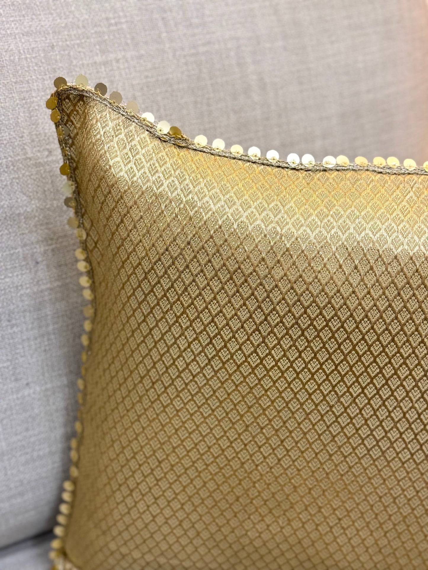 subtle
-gold-cusion-cover-for-sofa
