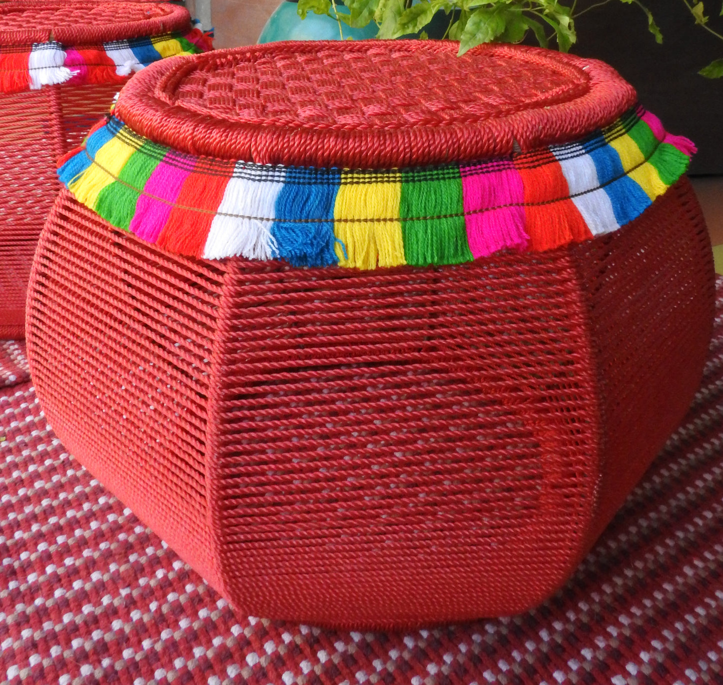 colourful-red-mudda-online