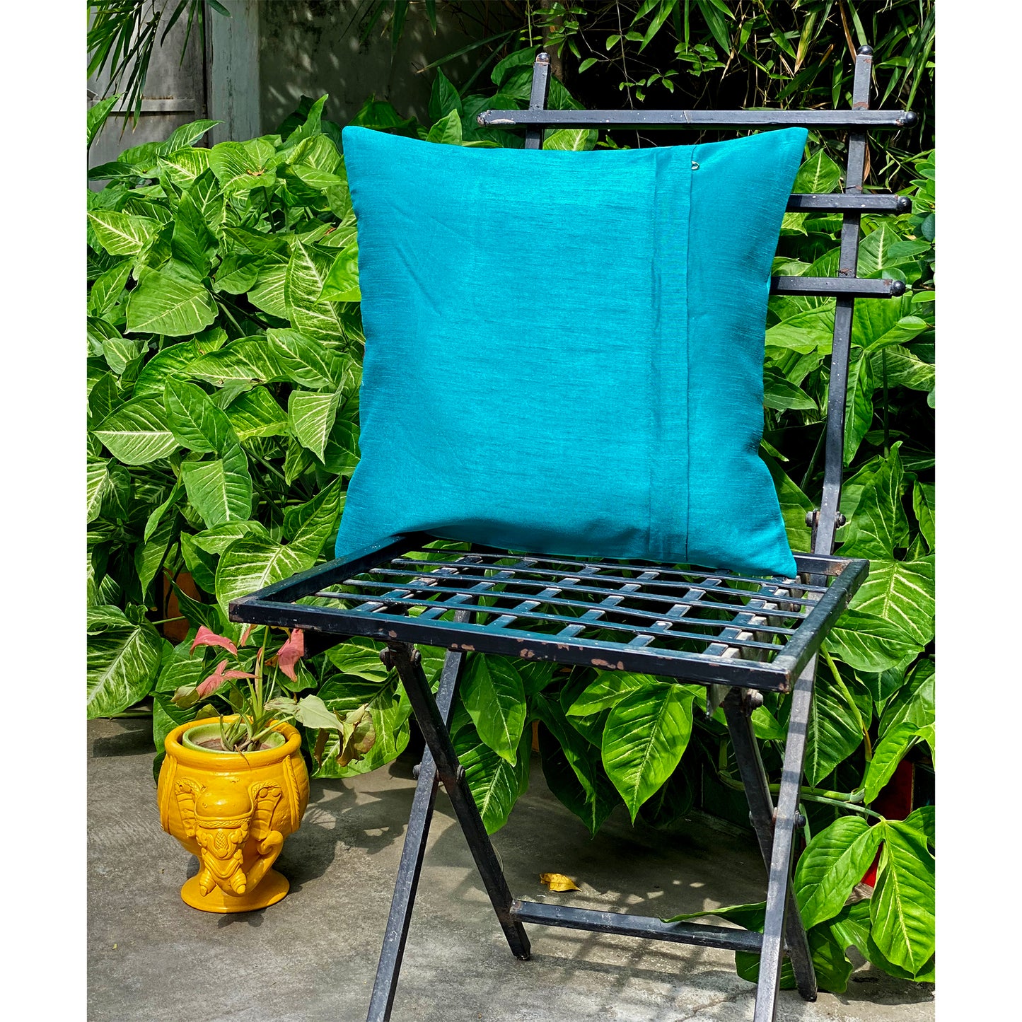 Nazarbattu Cushion Cover