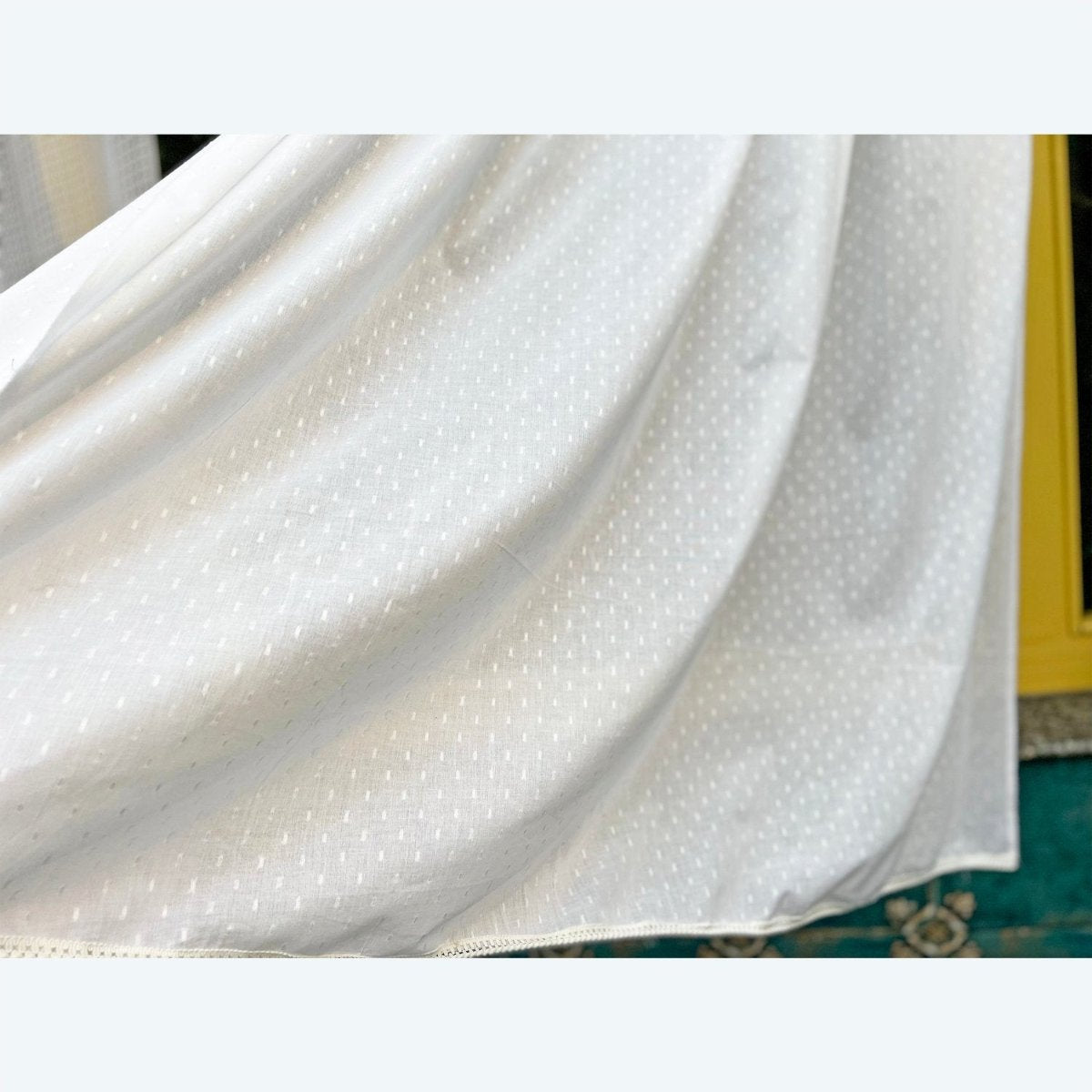 white-curtains-for-windows-and-doors