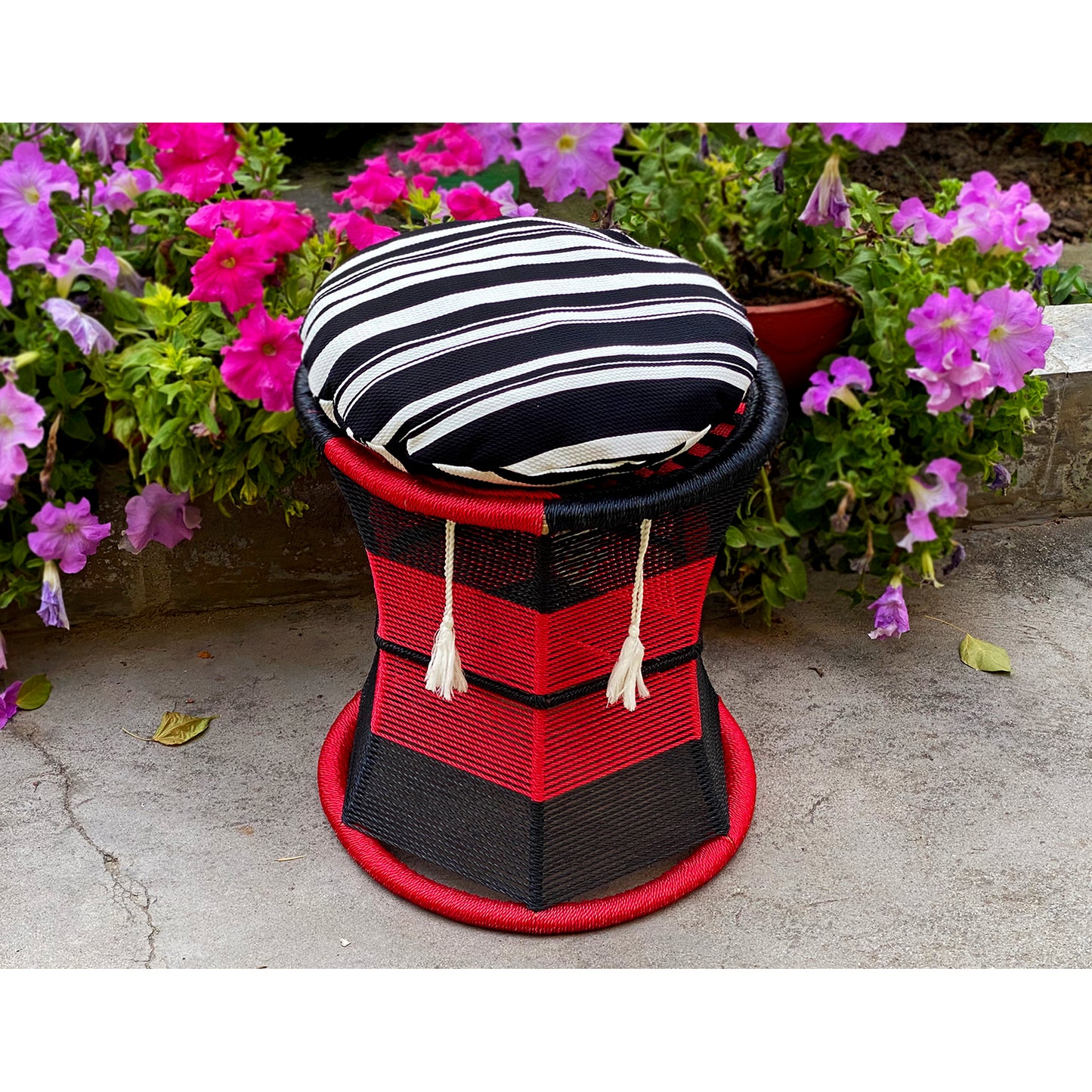 Bomb Shell Mudda Seat (Single Piece)