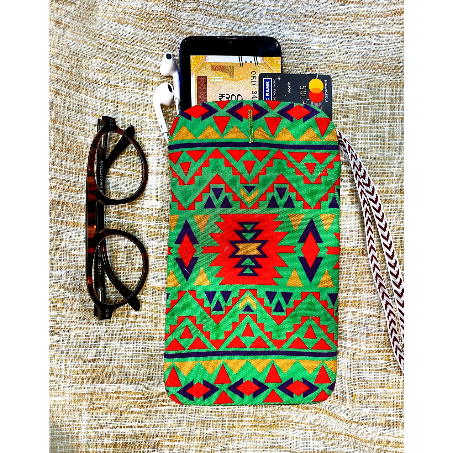colourful-pouches-with-sling-for-girls