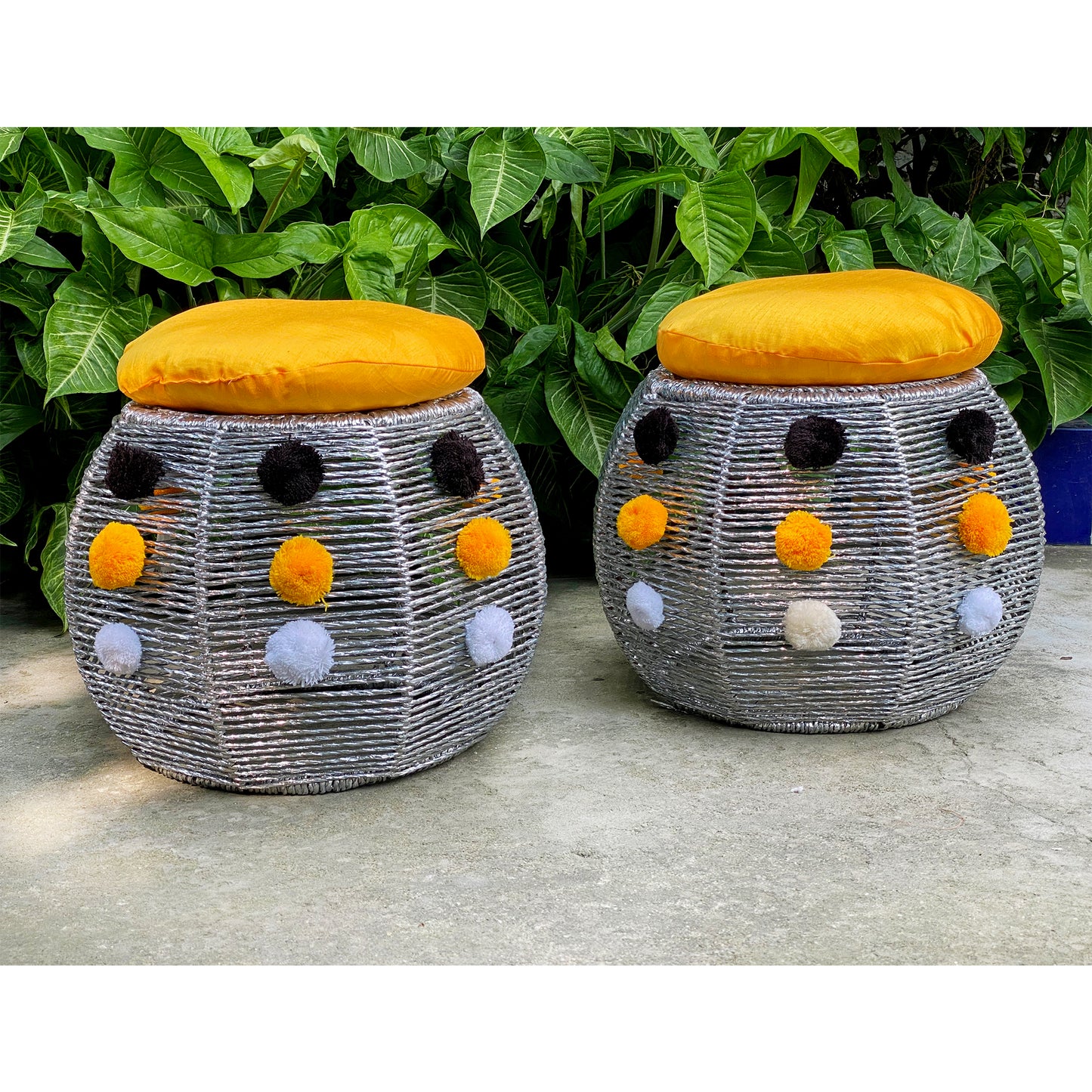 unique balcony decor