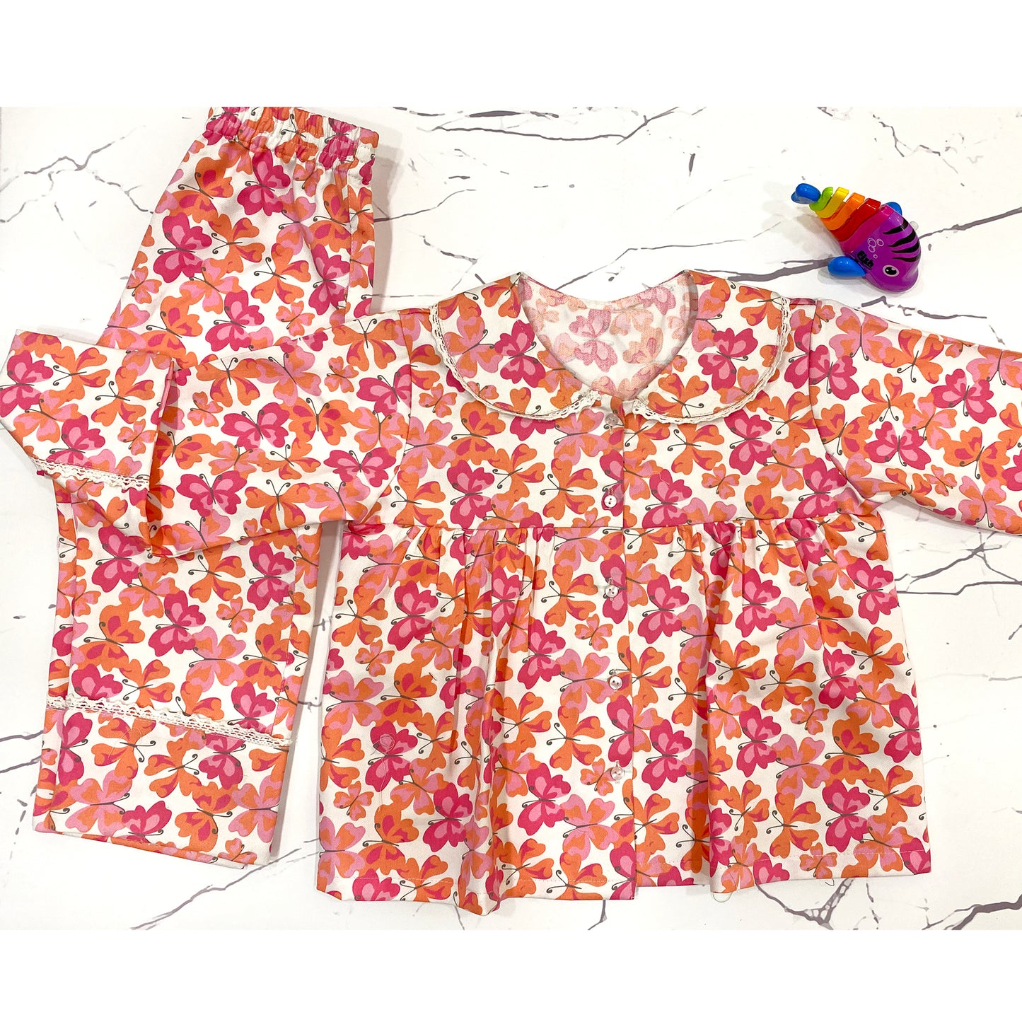 Pretty Butterflies Girls Night Suit
