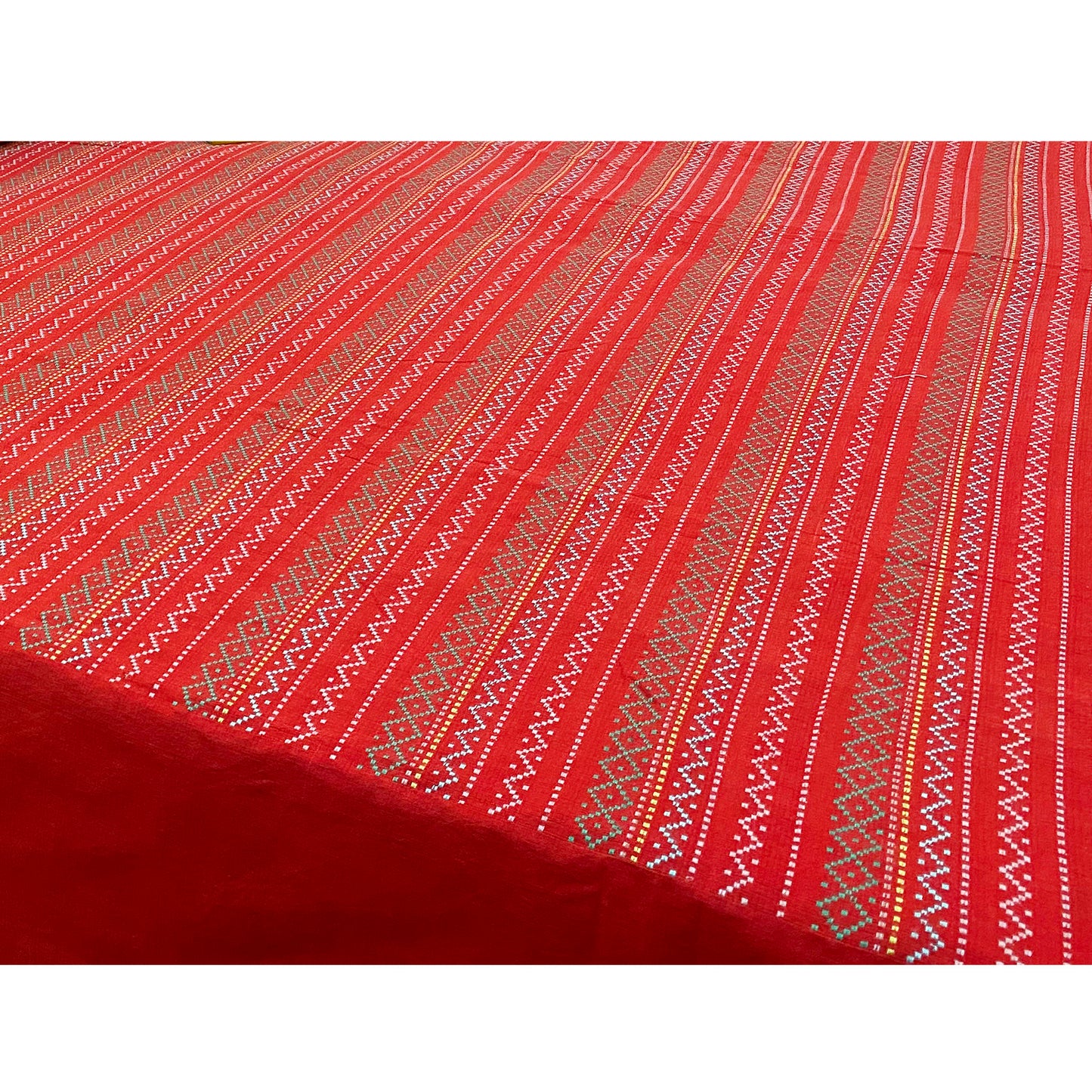 Scarlet Red Handloom Bed Cover With Pillow Covers