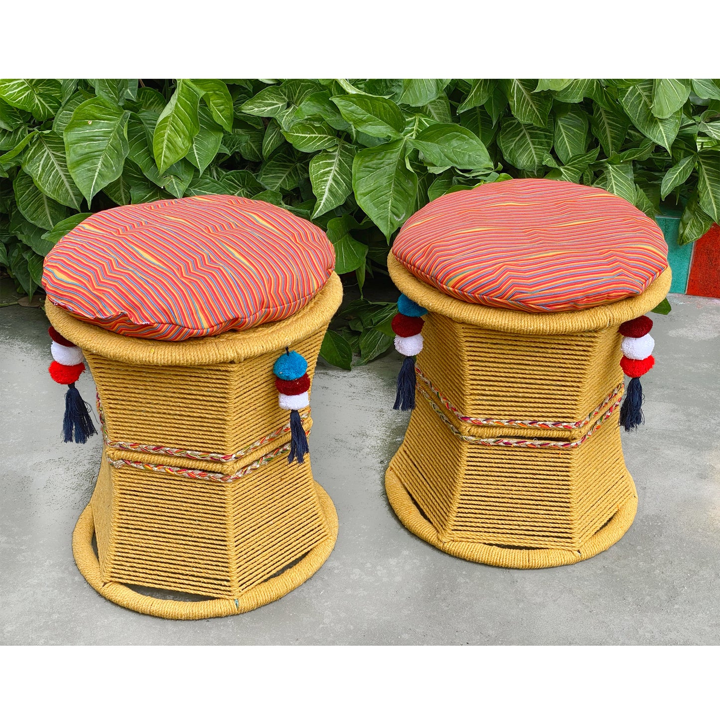 Indie Craft Cushy Festive Seat (Single Piece)