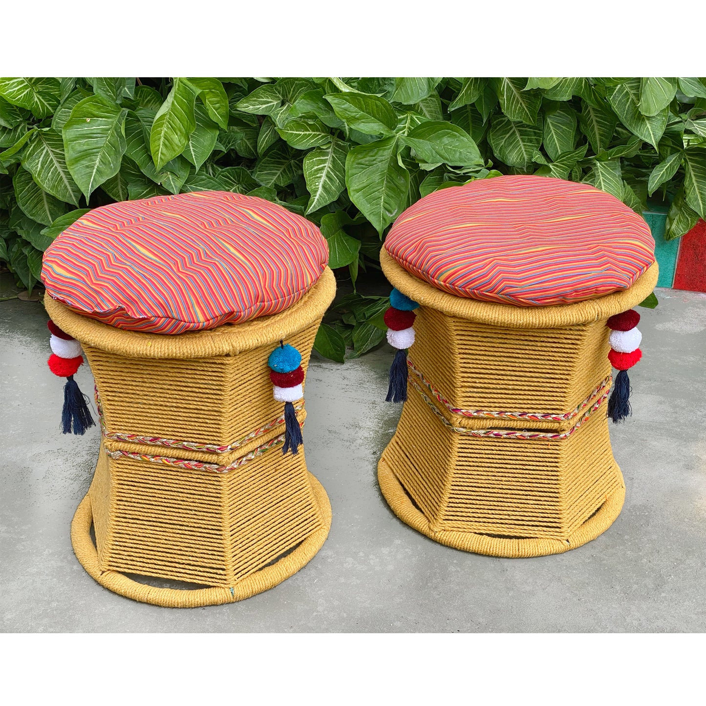 Indie Craft Cushy Festive Seat (Single Piece)