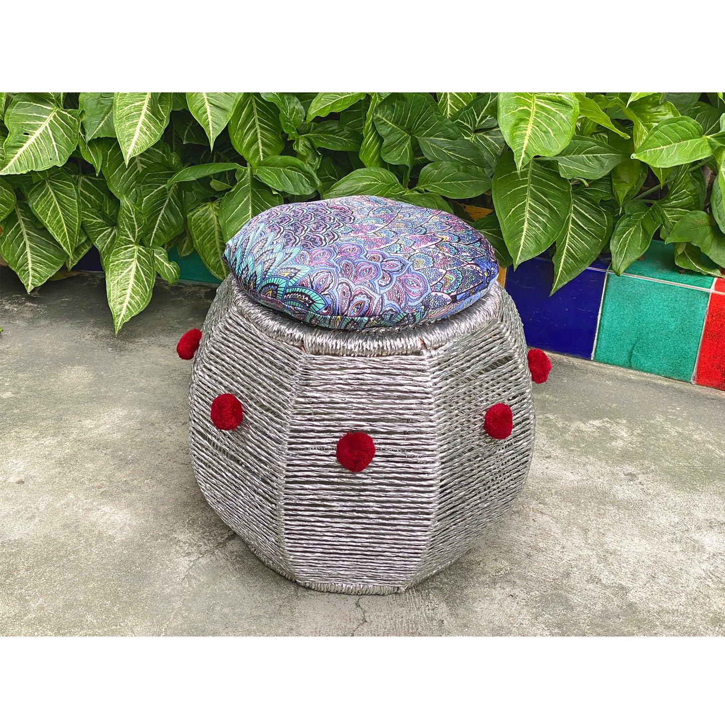 Cushy Silver Pom Pom Pod(Single Piece)