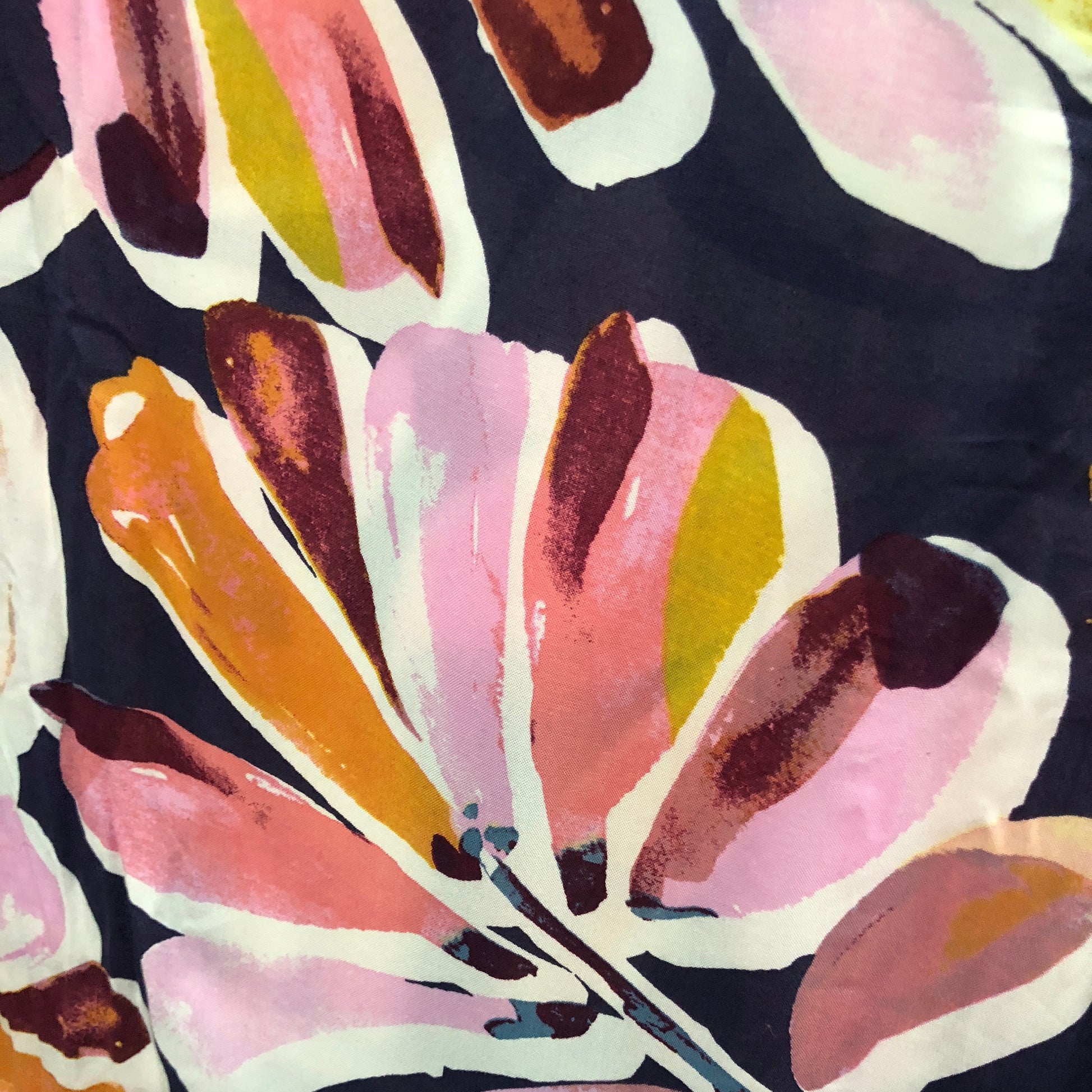 cotton-fabric-for-kurti-and-home-furnishing