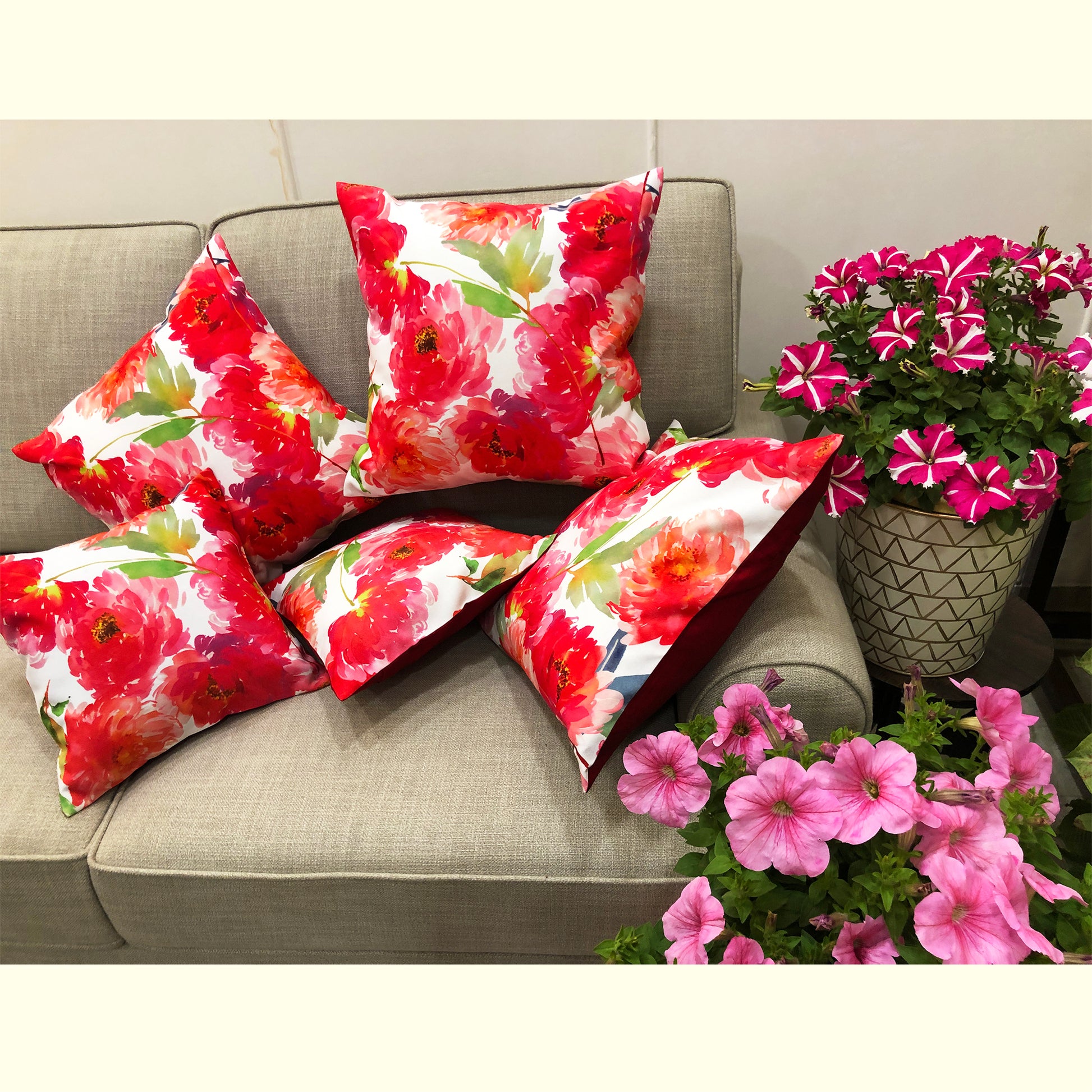 cushion-covers-online-in-floral-design