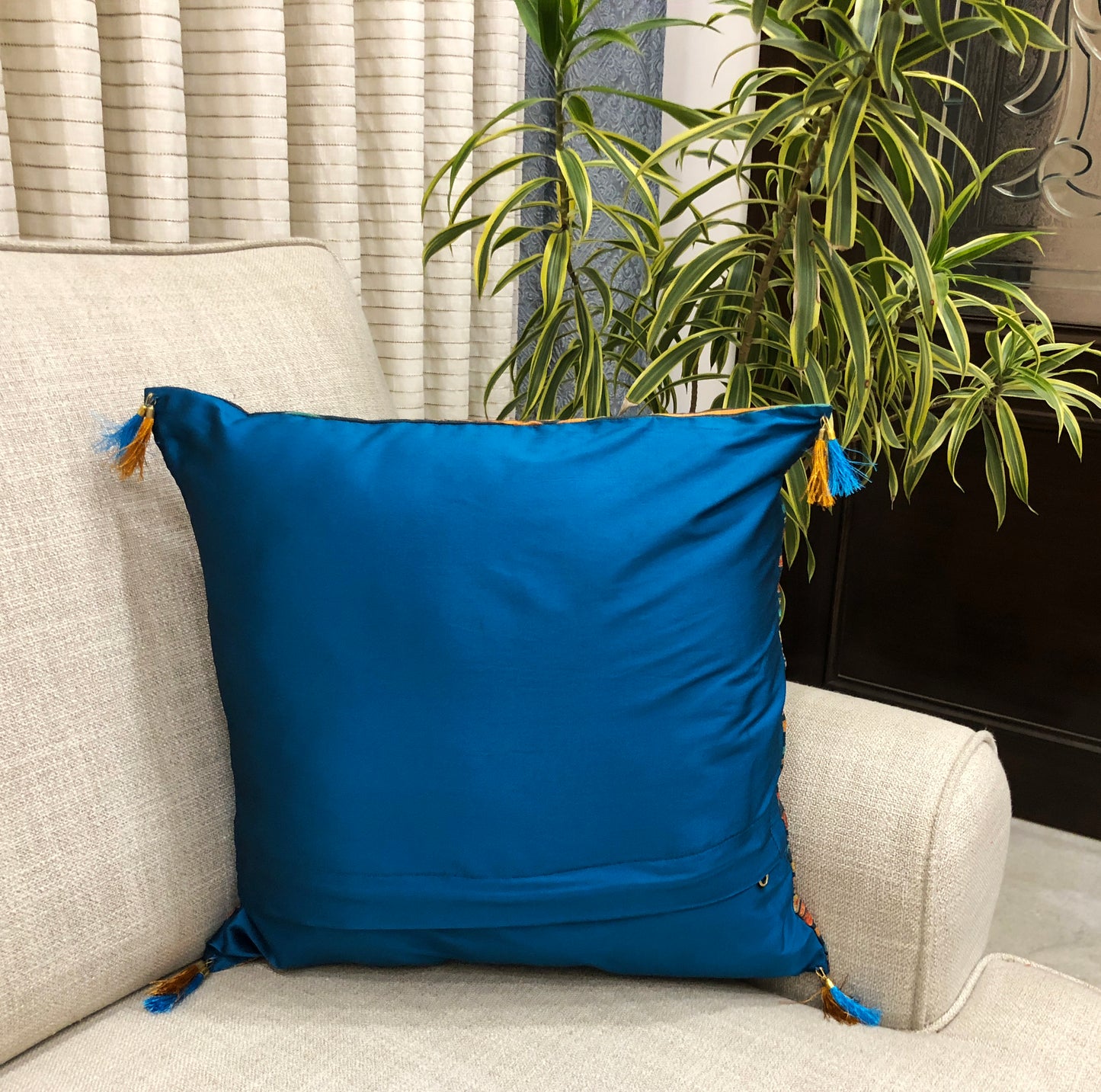 Transverse Stripes Tussar Silk Cushion Cover