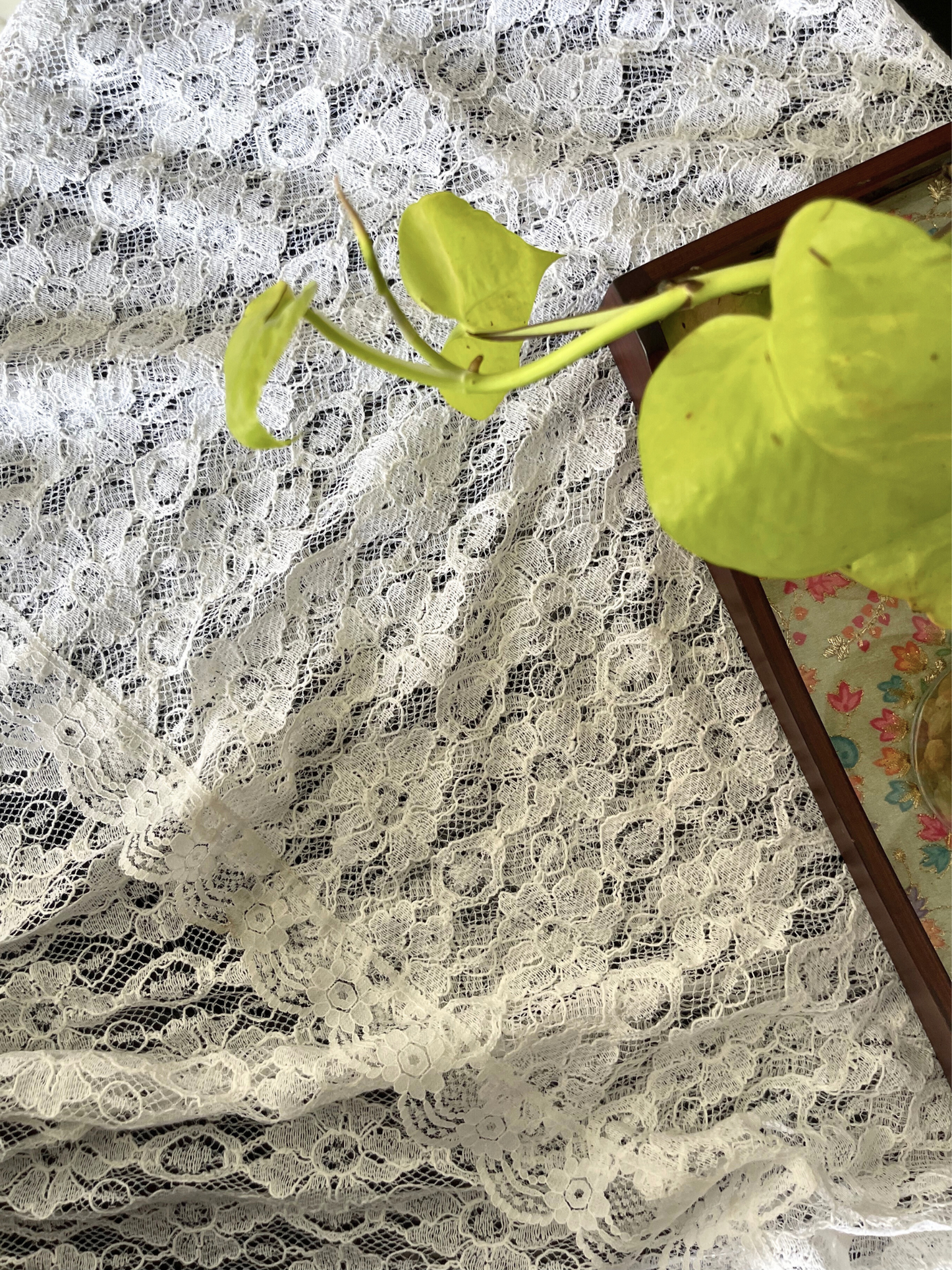 Dainty White Net Table Cloth