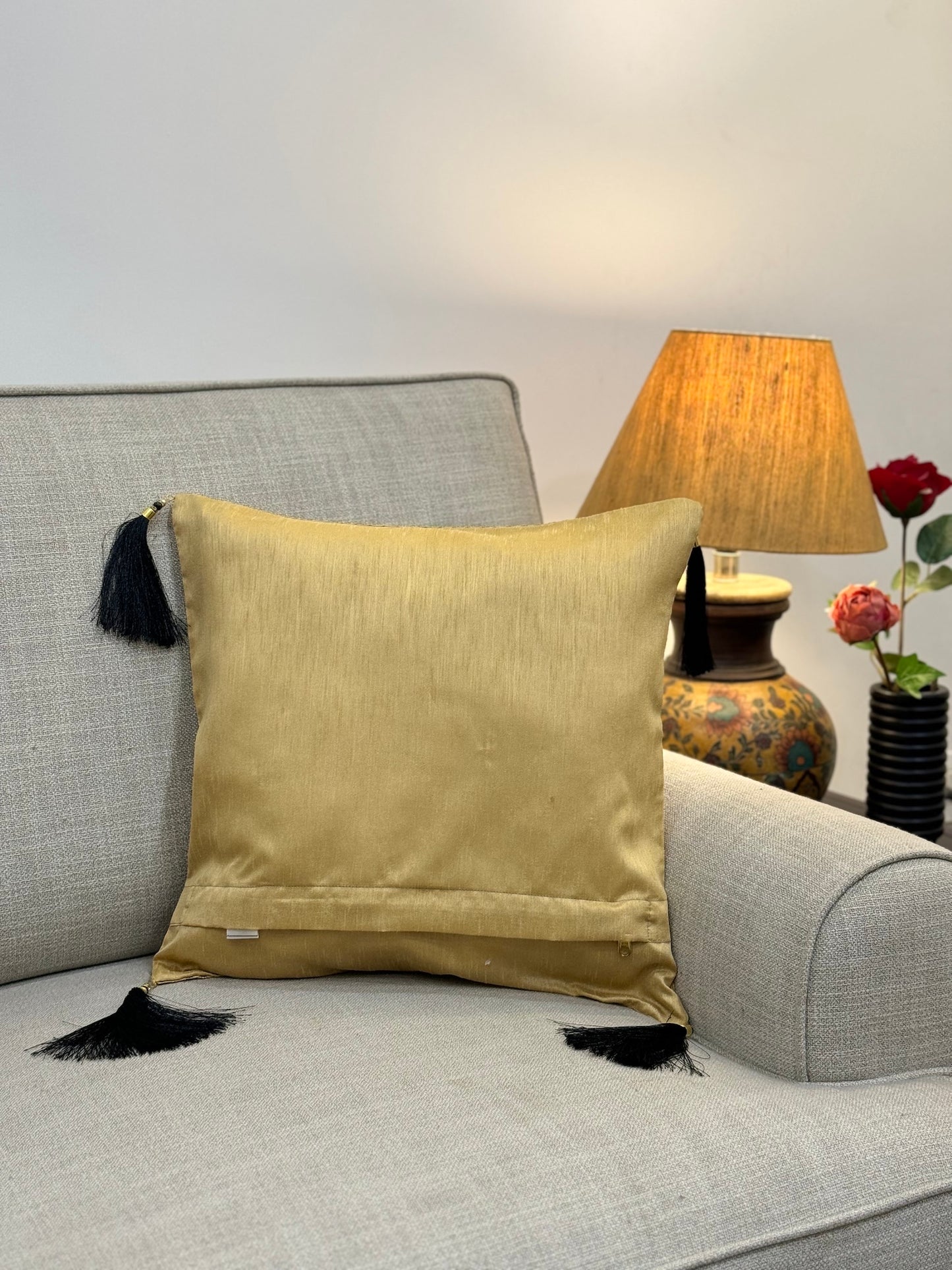 golden cushion cover for regal decor
