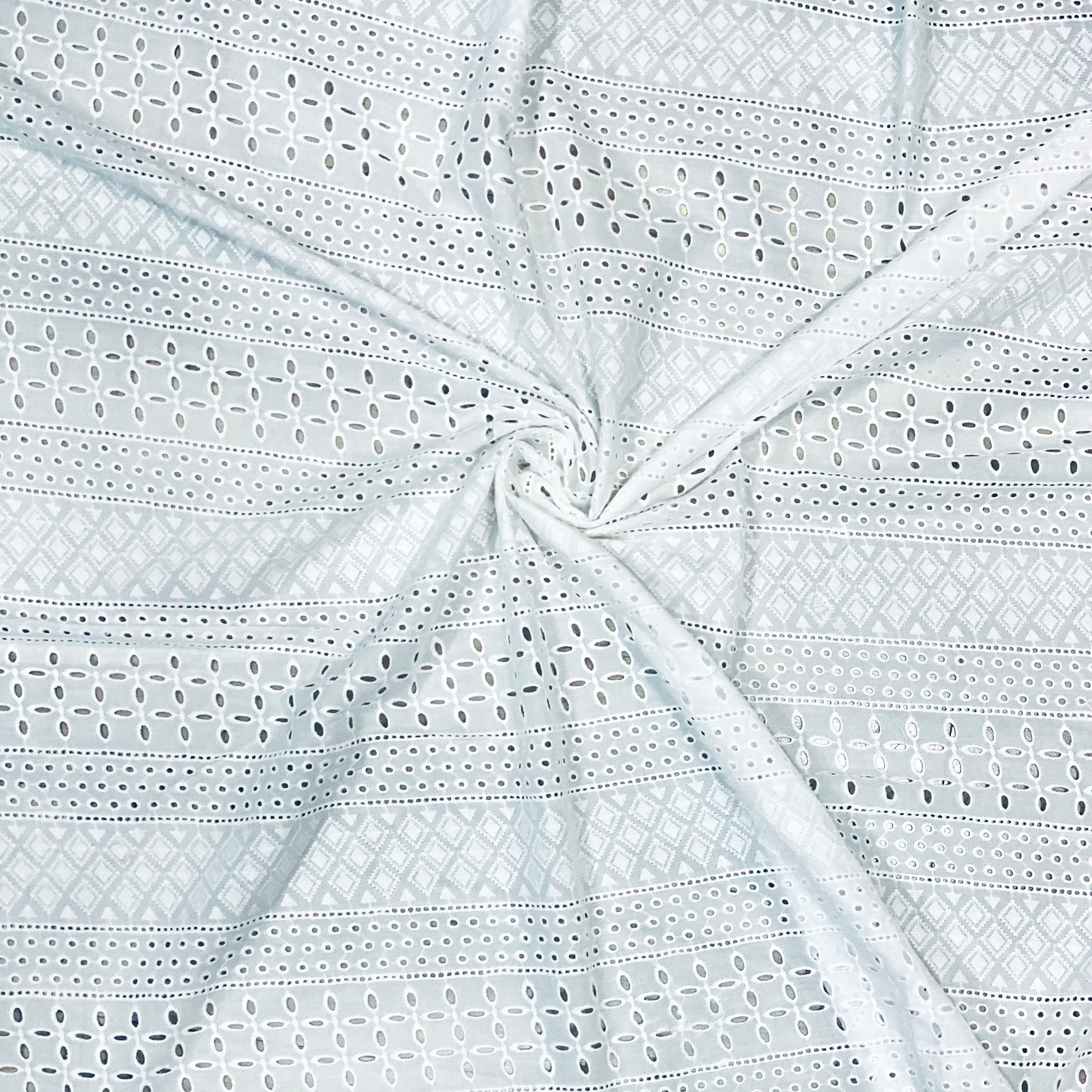 white-intricate-chiakn-fabric-hakoba