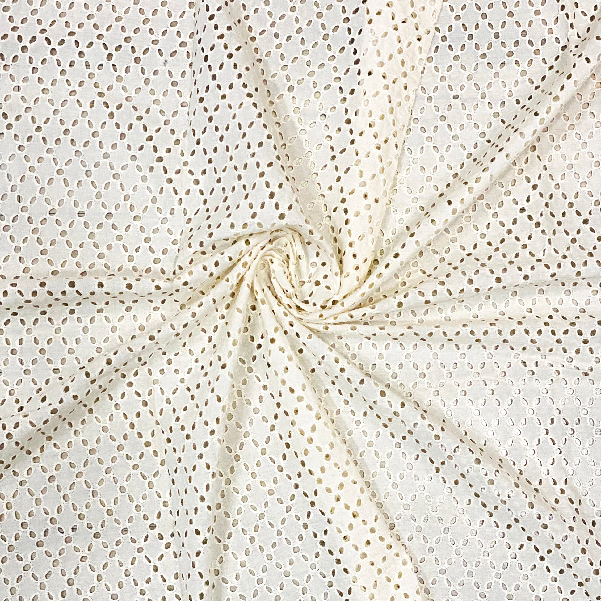 intricate-hakoba-chikan-fabric