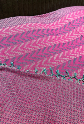 pink handloom cotton king size bedcover online