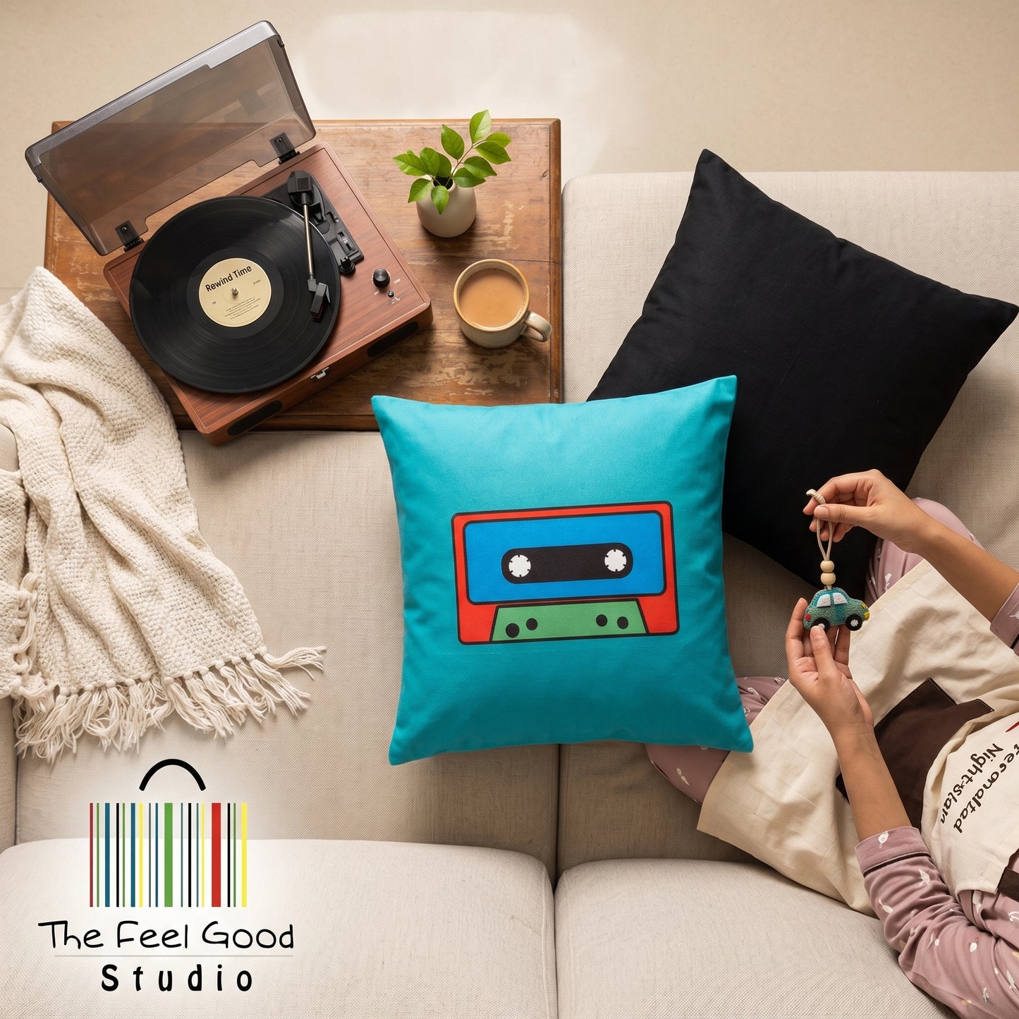 The Retro Music Lover Set (16X16)