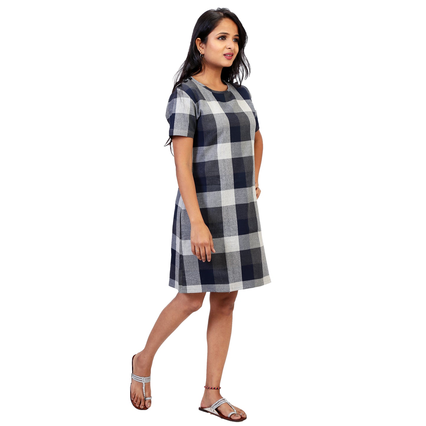 black-and-white-shift-dress-online-india