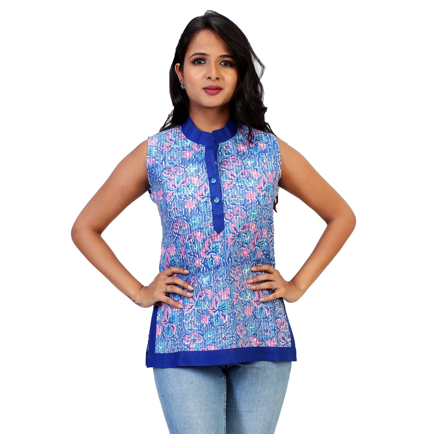 Tagai Work Floral Sleeveless Top With Blue Border