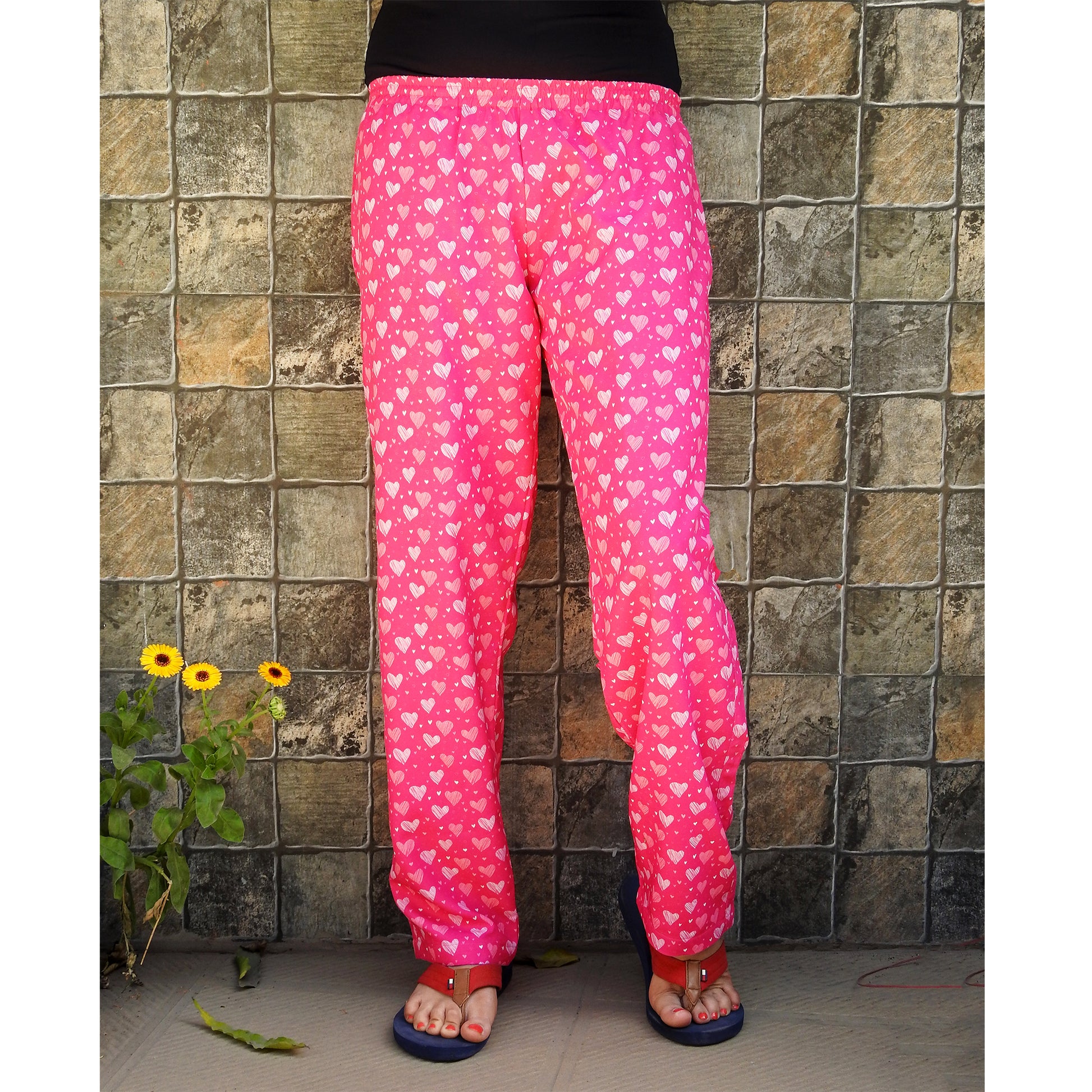 pink hearts print women's pajamas with pockets