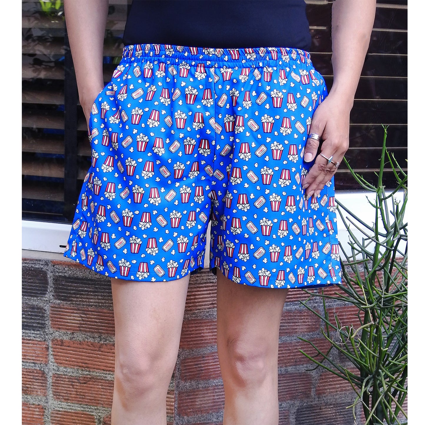 popcorn print shorts with pockets for women online