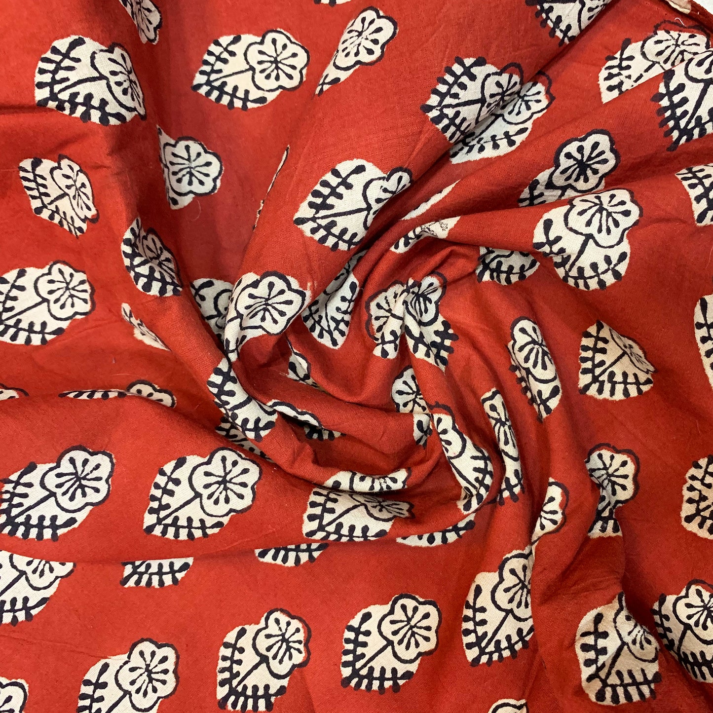 red-rajasthani-print-fabric-online-for-kurtas