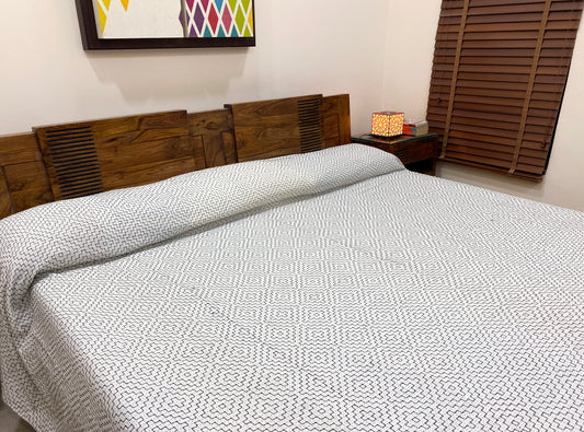 cotton-bed-cover-online-in-unique-design