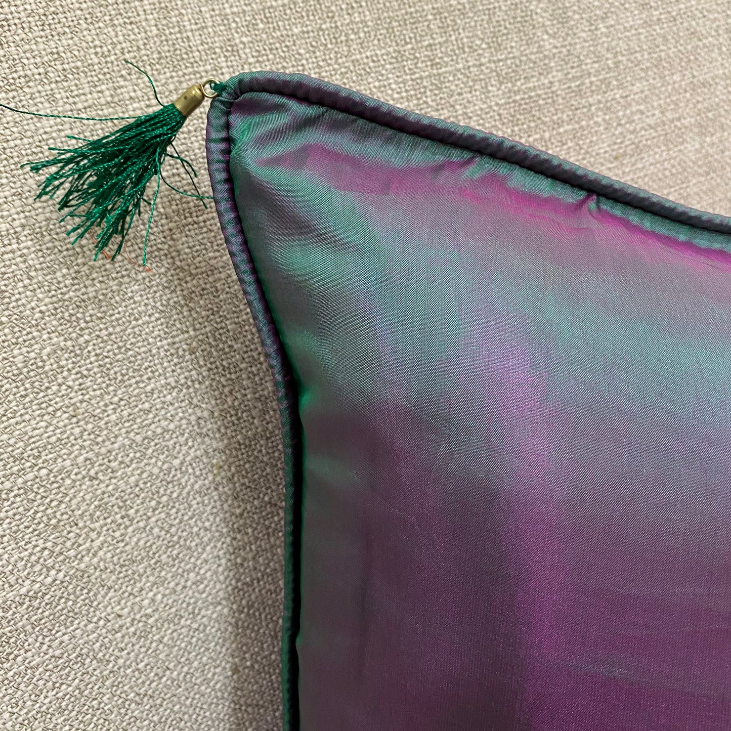 Green & Aubergine Hued Cushion Cover