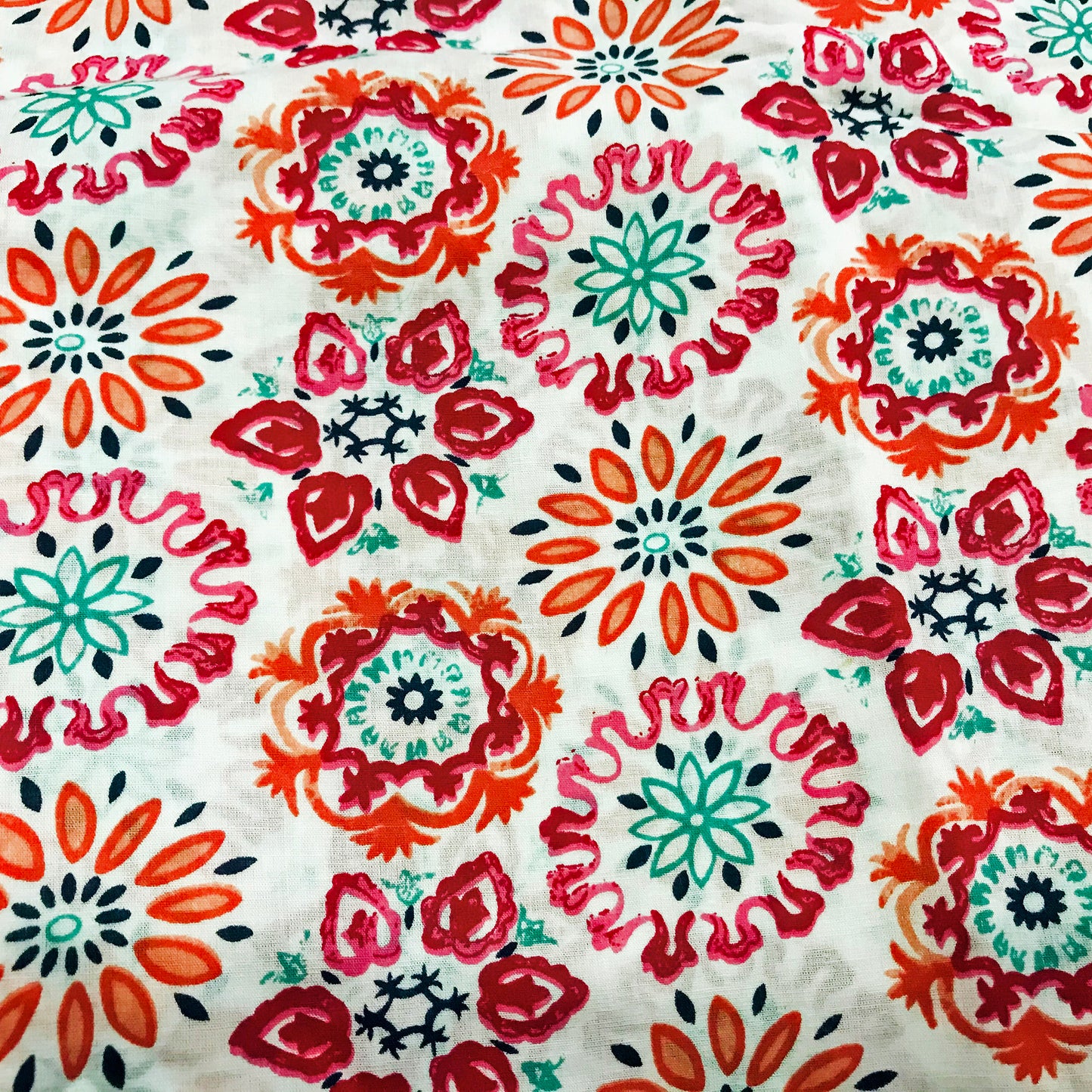 Summery Floral Printed Cotton Fabric