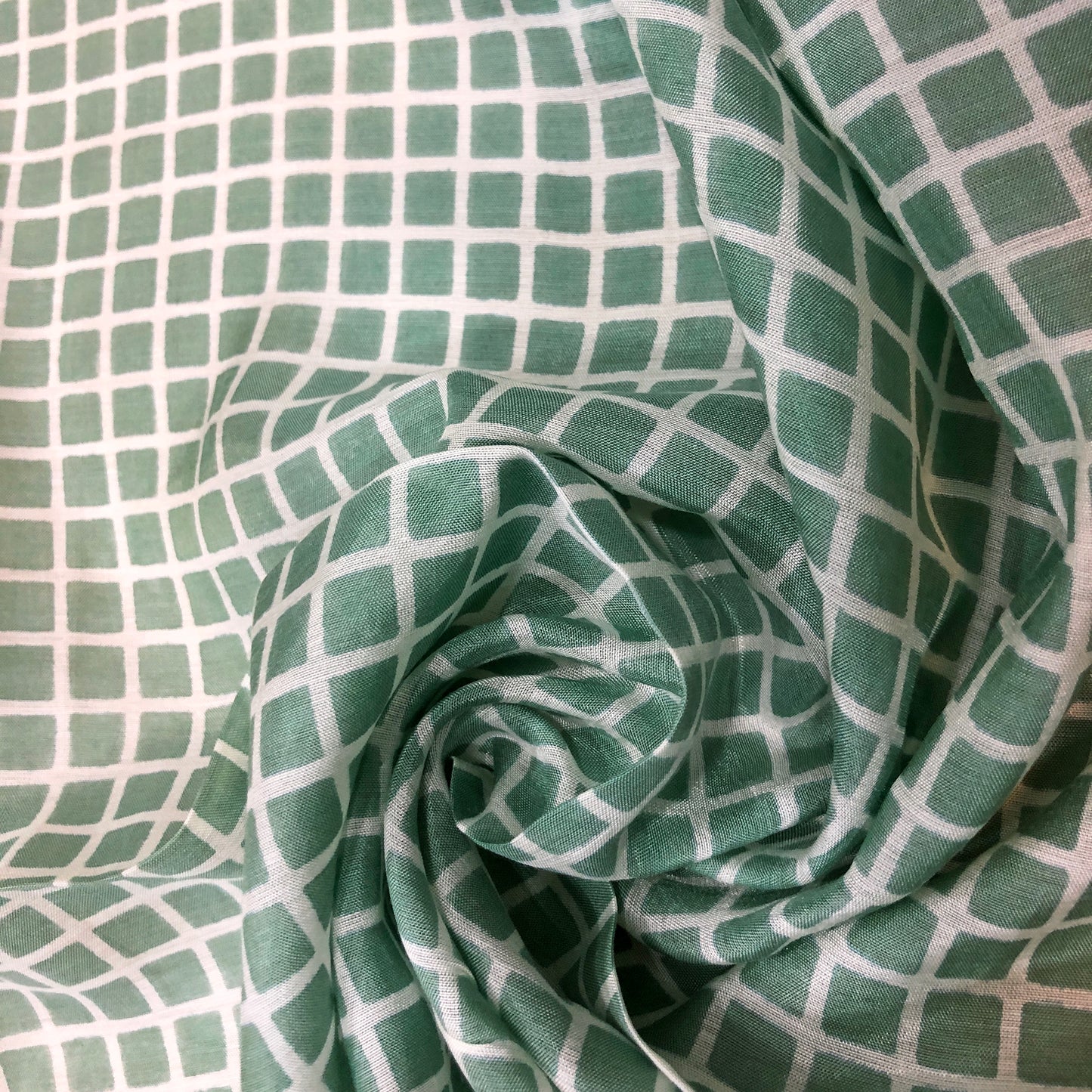 cotton-silk-fabric-for-kurtas