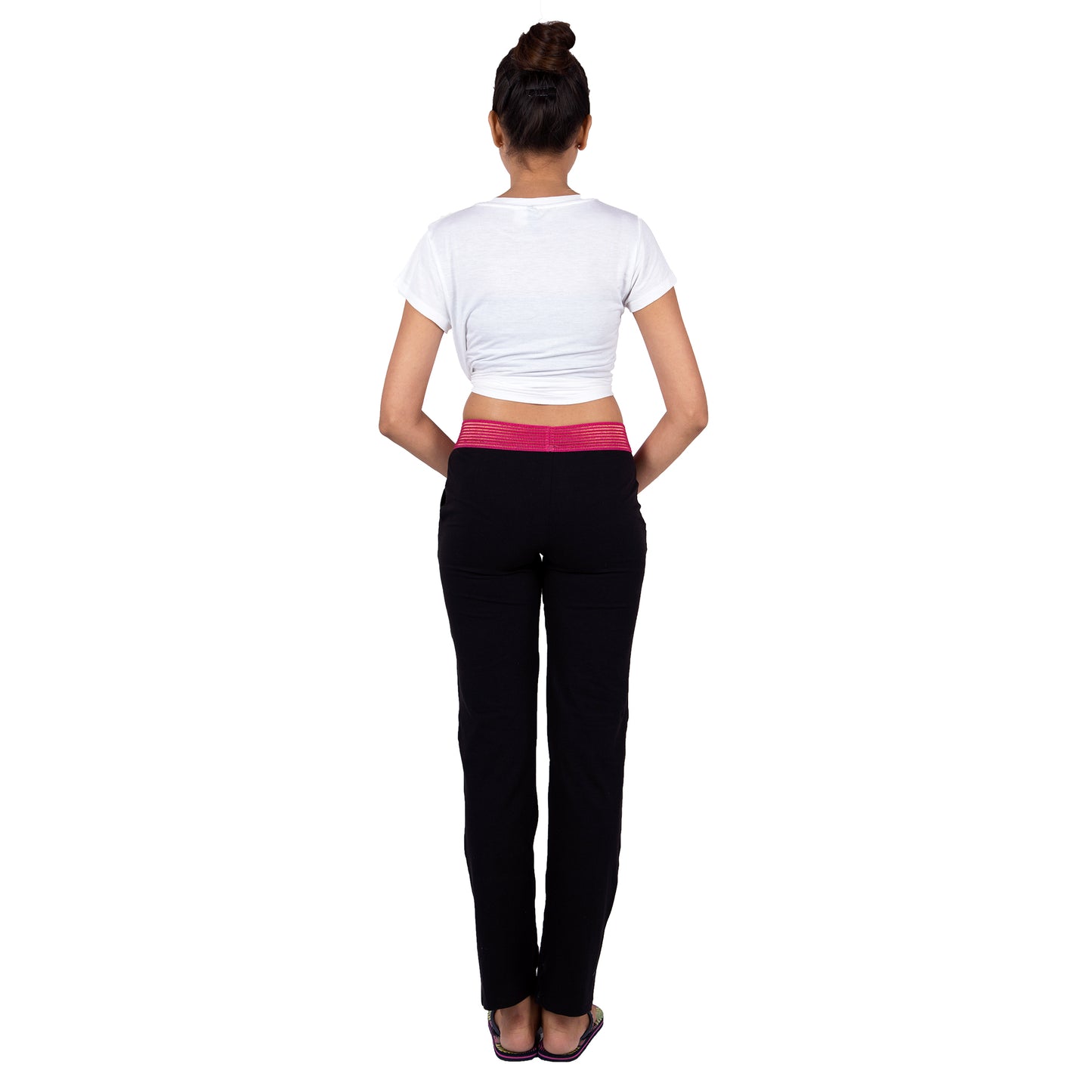 womens-yoga-pants-with-pockets-online-india