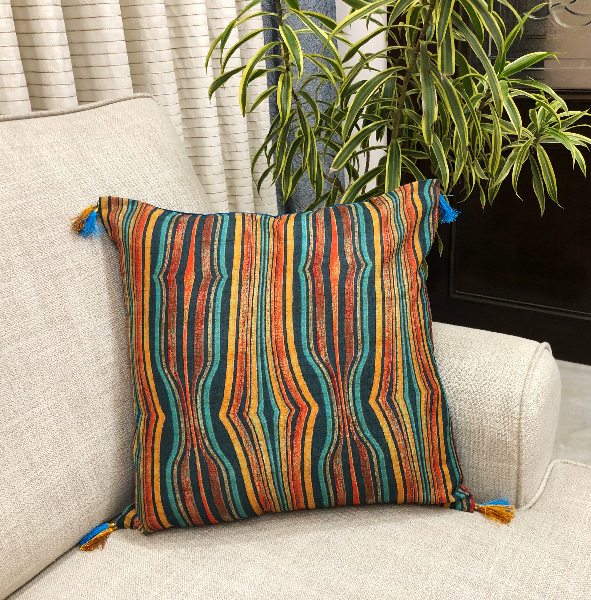 Transverse Stripes Tussar Silk Cushion Cover