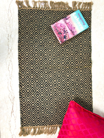jute-rug-for-housewarming-party-india