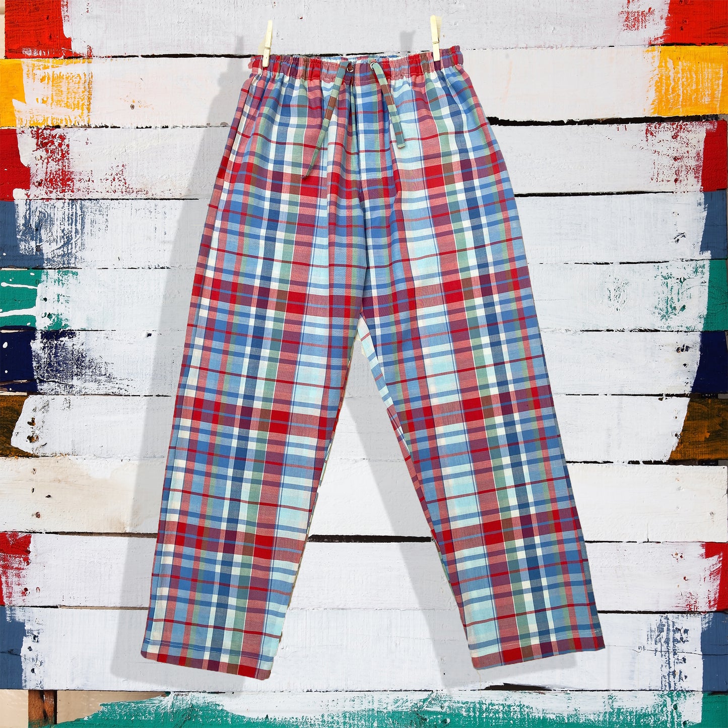 red-abd-blue-check-print-women's-pyjamas-with-pockets